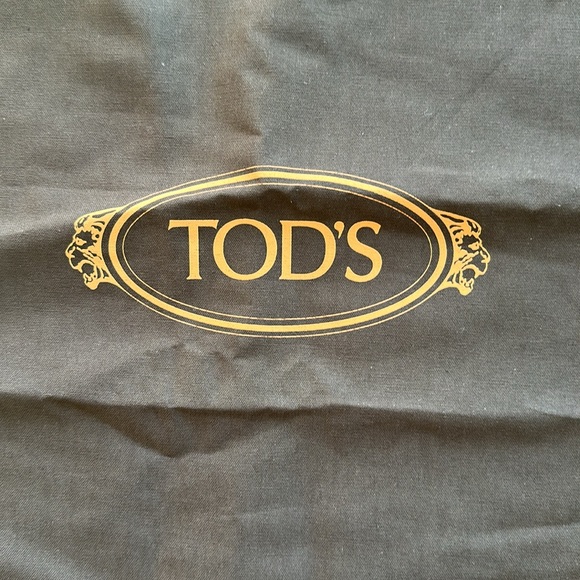 New Tod’s  Large Dust Bag Dust Cover 19” by 23” - Picture 2 of 4
